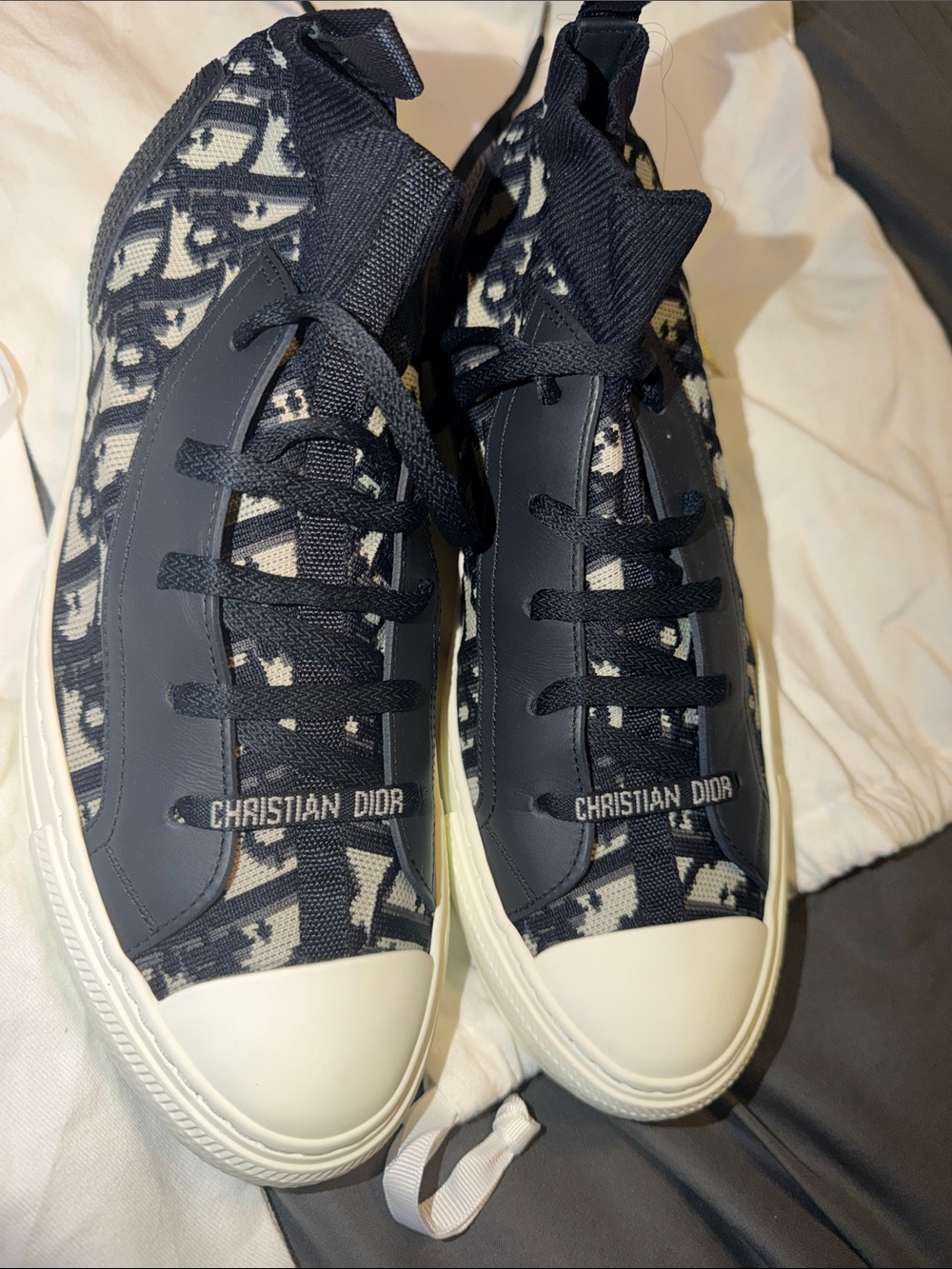 Dior Black and Cream Oblique Canvas High-Top Sneakers - Picture 5 of 11